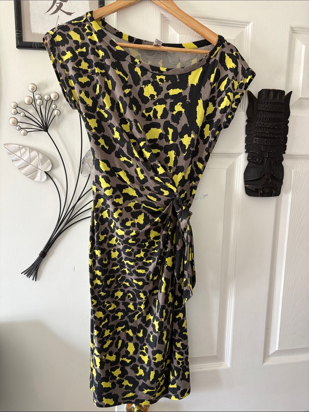 Diane Von Furstenberg Yellow and Gray Leopard-Print Tie-Waist Midi Dress